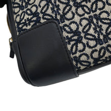 将图像加载到图库查看器中,LOEWE Anagram Amazona Square Black/NavyA039N21X03 Leather Canvas Size 16