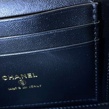 将图像加载到图库查看器中,CHANEL Matelasse Chain Vanity Bag BlackAP1472 Lambskin