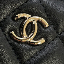将图像加载到图库查看器中,CHANEL Matelasse Chain Vanity Bag BlackAP1472 Lambskin