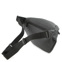 将图像加载到图库查看器中,LOUIS VUITTON Discovery・Bumbag NoirM46036 Monogram Shadow Size PM