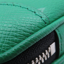 将图像加载到图库查看器中,LOUIS VUITTON Alpha Messenger CatusGreenM31014 Monogram Taigarama