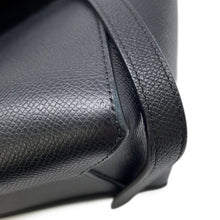 将图像加载到图库查看器中,CELINE Belt bag Black189153 Leather Size micro