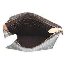 Load image into Gallery viewer, LOUIS VUITTON Toiletry Pouch on Chain BrownM81412 Monogram