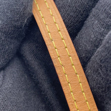 Load image into Gallery viewer, LOUIS VUITTON Petit Sac Plat BrownM81295 Monogram