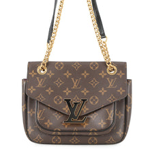 Load image into Gallery viewer, LOUIS VUITTON Passy RedM45592 Monogram