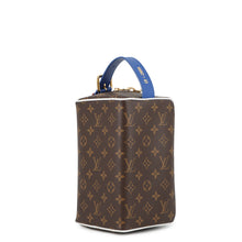 Load image into Gallery viewer, LOUIS VUITTON Cloakroom drop kit BlueM45588 Monogram NBA