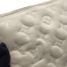 Load image into Gallery viewer, LOUIS VUITTON Coussin claimM57793 Lambskin Size PM