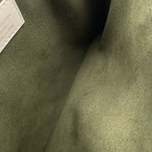 Load image into Gallery viewer, LOUIS VUITTON Coussin claimM57793 Lambskin Size PM