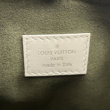 Load image into Gallery viewer, LOUIS VUITTON Coussin claimM57793 Lambskin Size PM