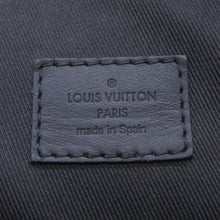 将图像加载到图库查看器中,LOUIS VUITTON Lock It NoirM59158 Taurillon Leather LV Aerogram