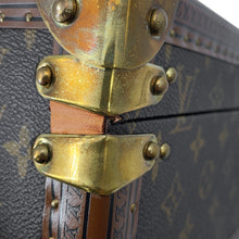 Load image into Gallery viewer, LOUIS VUITTON Tabor SPO Orange Monogram Size 26