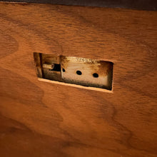 将图像加载到图库查看器中,LOEWE Anagram trunk Beige/Brown Suede leather