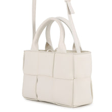 将图像加载到图库查看器中,Bottega Veneta Maxi INTRECCIATO Candy Alco Tote White729029 Leather