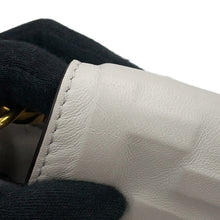 将图像加载到图库查看器中,FENDI baguette White8BR600 Leather