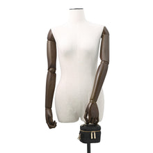 将图像加载到图库查看器中,Dior Cannage 2-Way Vanity Shoulder Pouch Black Leather