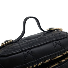 将图像加载到图库查看器中,Dior Cannage 2-Way Vanity Shoulder Pouch Black Leather