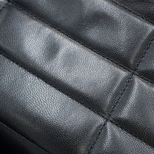 Load image into Gallery viewer, CELINE Mono Chrome ChainShoulder Bag Black112333 Leather