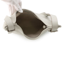 将图像加载到图库查看器中,HERMES Masai Cut Pearl Grey Swift Leather Size 32