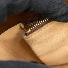 Load image into Gallery viewer, GUCCI Horsebit 1955 Shoulder Bag Beige/Brown602204 GG SupremeCanvas