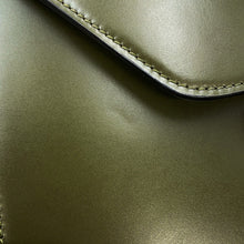 Load image into Gallery viewer, Valextra Valextra Izide Military Green Leather Size Medium