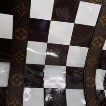 将图像加载到图库查看器中,LOUIS VUITTON Keepall Bandouliere Travel Bag 22AW Brown/TransparentM20864 Monogram Chess PVC Size 50