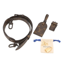 将图像加载到图库查看器中,LOUIS VUITTON Keepall Bandouliere Travel Bag 22AW Brown/TransparentM20864 Monogram Chess PVC Size 50