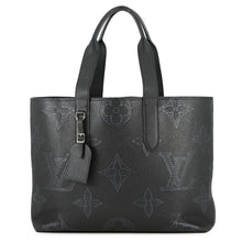 将图像加载到图库查看器中,LOUIS VUITTON Cabas Voyage NV NoirM57290 Monogram Giant Taurillon Shadow Leather