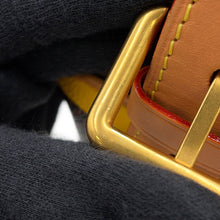 将图像加载到图库查看器中,LOUIS VUITTON Rocker Dopp Kit YellowN40567 Damier・Pop