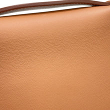 将图像加载到图库查看器中,HERMES PochetteKelly Gold Swift Leather