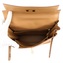 Load image into Gallery viewer, HERMES Kelly Ad Natural Courchevel Size GM