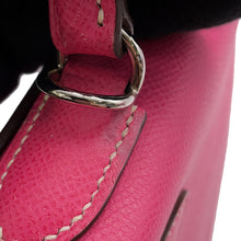 Load image into Gallery viewer, HERMES Candy Kelly Rose Tyrien/Ruby Epsom Size 28