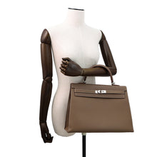 Load image into Gallery viewer, HERMES Kelly Sellier Etoupe/Ruby Epsom Size 35