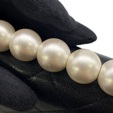 将图像加载到图库查看器中,CHANEL Pearl Chain Shoulder Bag BlackAS0584 Lambskin