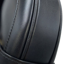 Load image into Gallery viewer, CELINE Busas 16 Seize Shoulder Bag Black188013 Leather Size Small