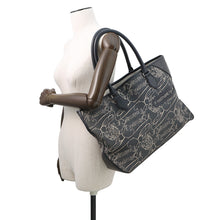 将图像加载到图库查看器中,Berluti Calligraphy Tote Bag Green/Navy Leather Canvas