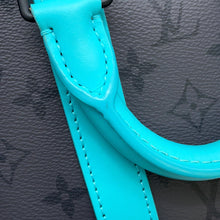 将图像加载到图库查看器中,LOUIS VUITTON Keepall Bandouliere Turquoise/NoirM11645 Monogram Eclipse Reverse Size 25