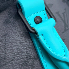 将图像加载到图库查看器中,LOUIS VUITTON Keepall Bandouliere Turquoise/NoirM11645 Monogram Eclipse Reverse Size 25