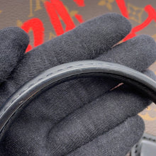 将图像加载到图库查看器中,LOUIS VUITTON Fall in Love Onthego RedM45888 Monogram Size MM