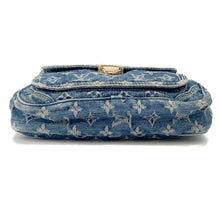 将图像加载到图库查看器中,LOUIS VUITTON Bumbag Blue/YellowM95347 Monogram Denim