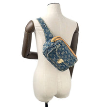 将图像加载到图库查看器中,LOUIS VUITTON Bumbag Blue/YellowM95347 Monogram Denim