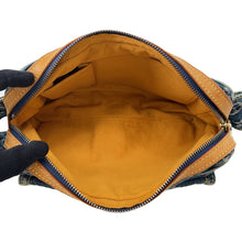 将图像加载到图库查看器中,LOUIS VUITTON Bumbag Blue/YellowM95347 Monogram Denim