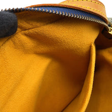 将图像加载到图库查看器中,LOUIS VUITTON Bumbag Blue/YellowM95347 Monogram Denim