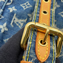 将图像加载到图库查看器中,LOUIS VUITTON Bumbag Blue/YellowM95347 Monogram Denim