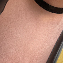 将图像加载到图库查看器中,LOUIS VUITTON Papillon Trunk NoirM58655 Epi Leather