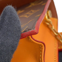 将图像加载到图库查看器中,LOUIS VUITTON SPadlock belt pouch BrownM44667 Monogram Size PM