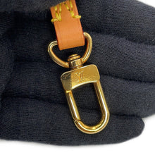 Load image into Gallery viewer, LOUIS VUITTON Petit Boite Chapeau BeigeM43514 Monogram