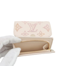 将图像加载到图库查看器中,LOUIS VUITTON Portefeuille Iris Dream BeigeM25640 Monogram Mahina
