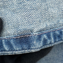 Load image into Gallery viewer, CHANEL DenimSkirt Size 36 BlueP79895 Denim