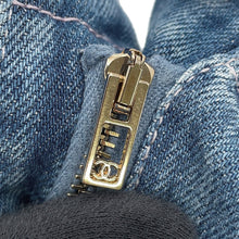 Load image into Gallery viewer, CHANEL DenimSkirt Size 36 BlueP79895 Denim