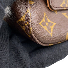 将图像加载到图库查看器中,LOUIS VUITTON Mini Looping BrownM51147 Monogram